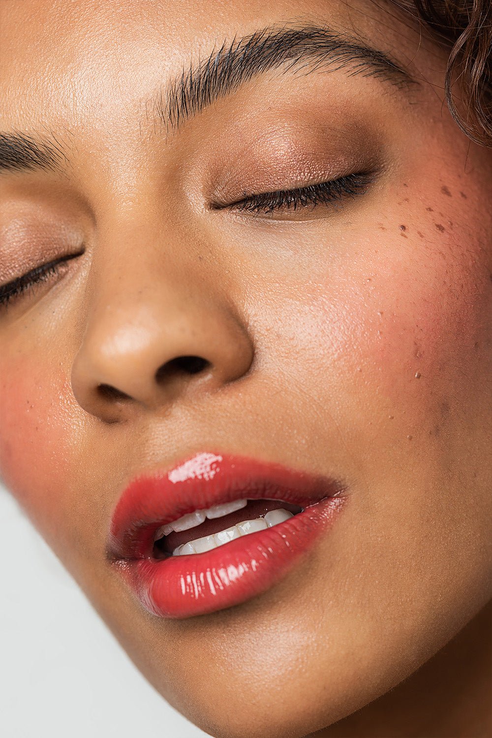 Desert Rose Lip + Cheek Oil Stain - Iron Velvet