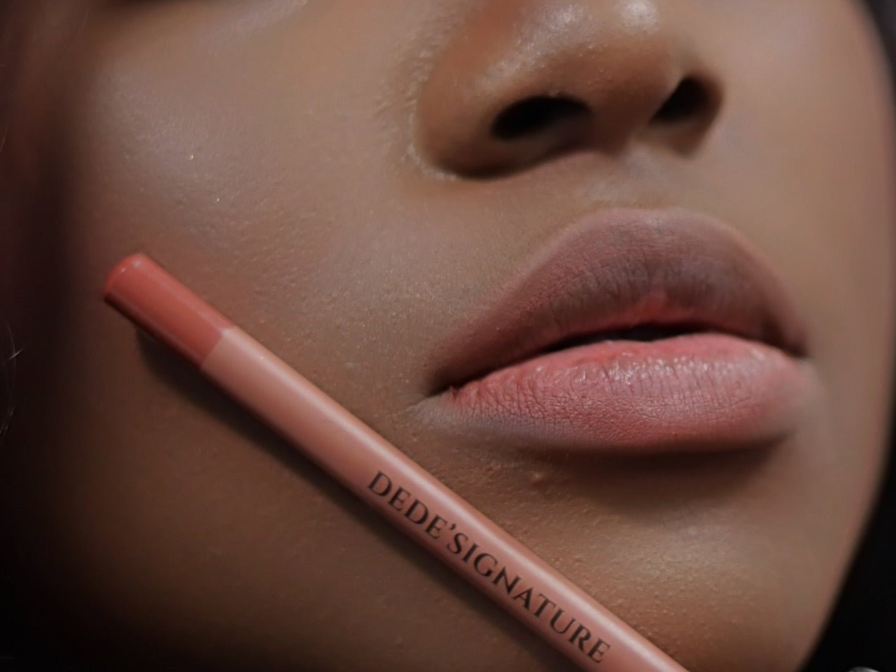 PEACH LIP LINER - Iron Velvet